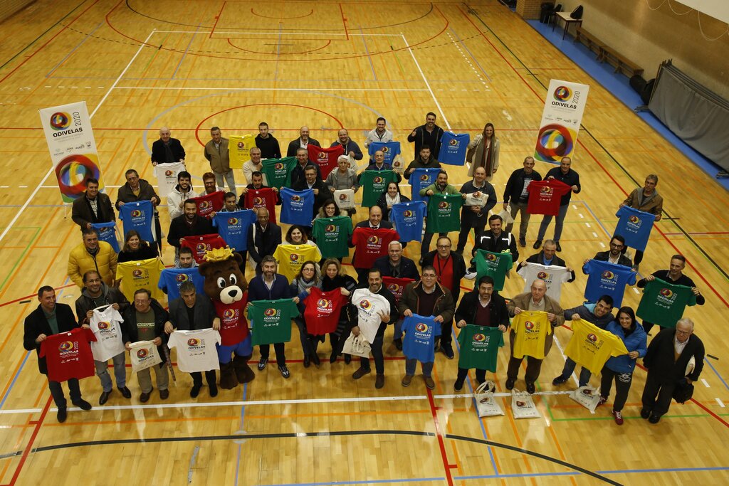 T-shirt OCED entregue a clubes